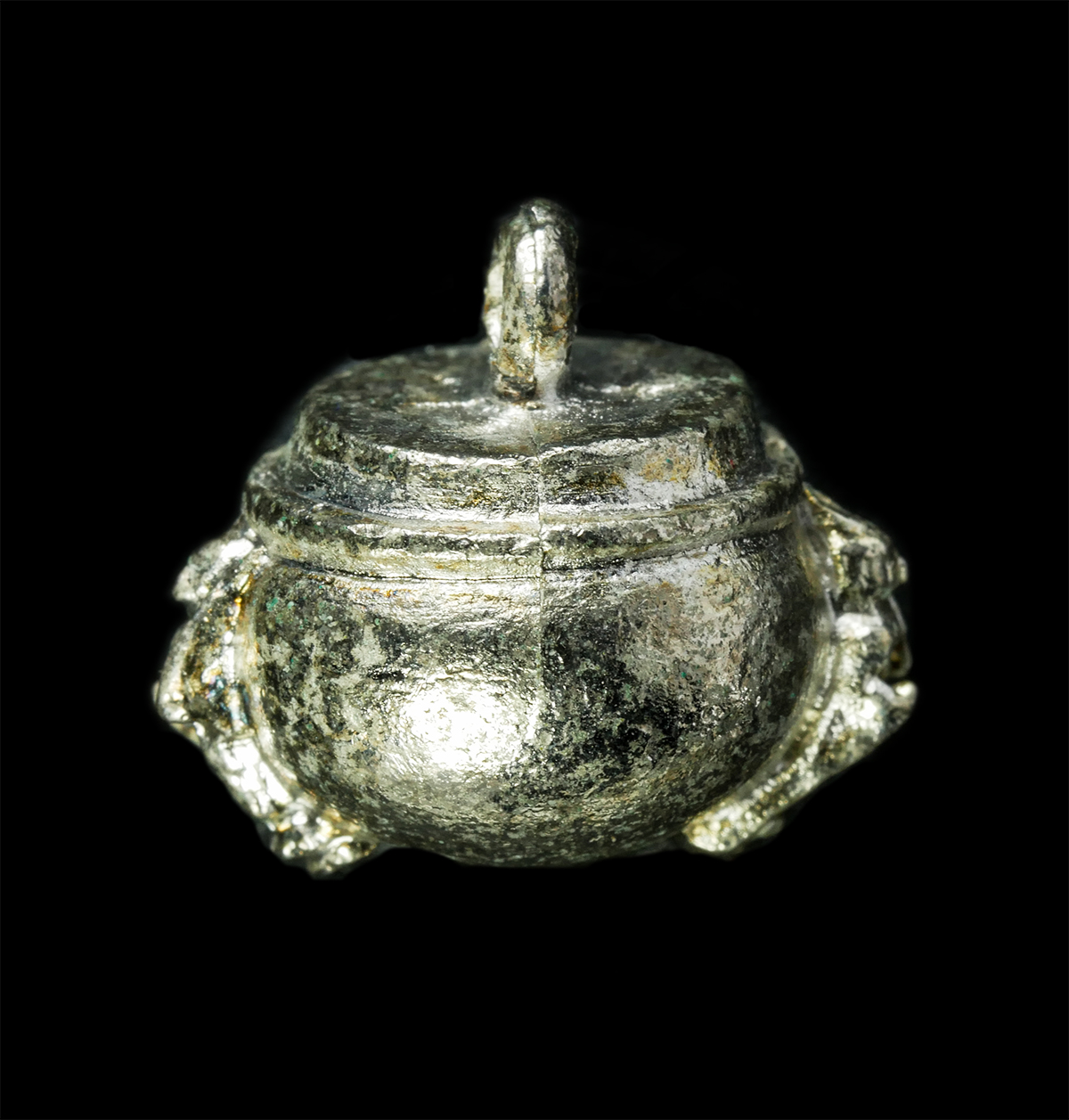 7Jan2026 (11)p.jpg - บาตรพระสีวลี เนื้อเงิน มีไว้ไม่จน วัดช่องลม จ.สมุทรสาคร พร้อมกล่องเดิมๆ | https://kamulet.in.th